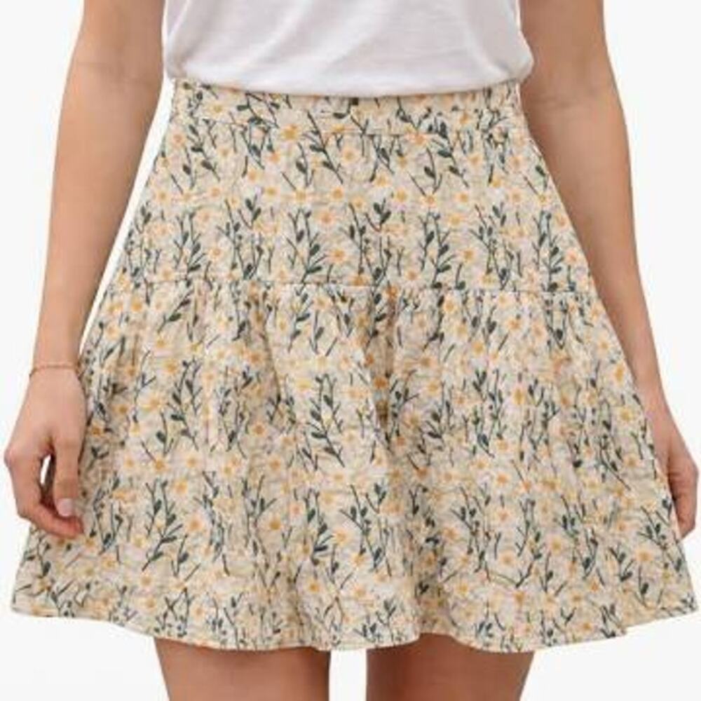 Avec Les Filles A-Line Beige w/ White & Yellow Embroriered Flowers‎ Sz 12